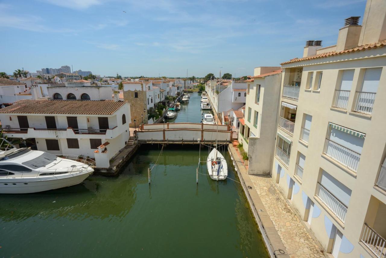 Casa Cartago Βίλα Empuriabrava Εξωτερικό φωτογραφία