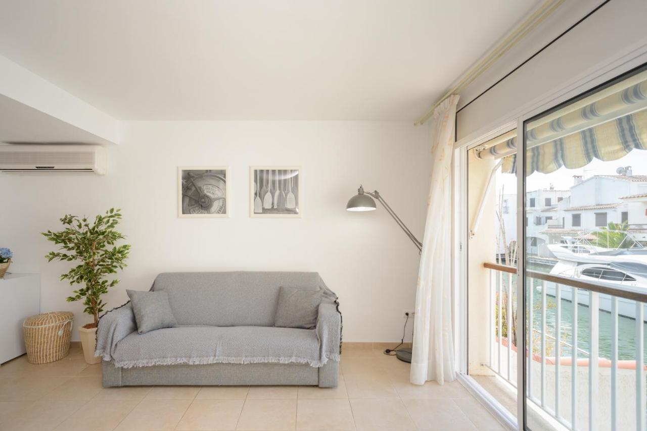 Casa Cartago Βίλα Empuriabrava Εξωτερικό φωτογραφία
